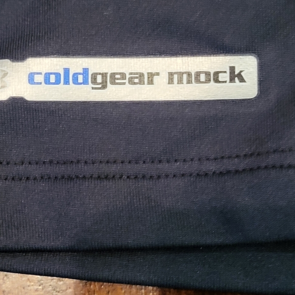 UNDER ARMOUR FITTED COLD GREAR MOCK SZ M EXCELLENT CONDITION - Picture 4 of 4